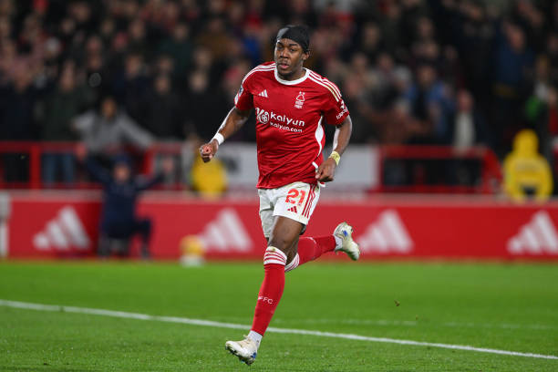 乎非常渴望 乎非常渴望